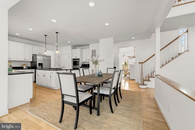 1096 LIBERTY MEETING CT, Herndon, VA 20170