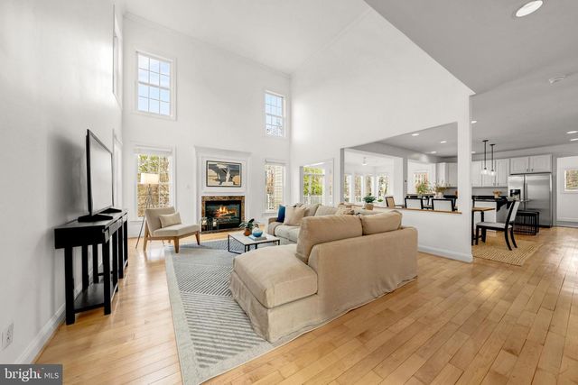 1096 LIBERTY MEETING CT, Herndon, VA 20170