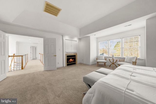 1096 LIBERTY MEETING CT, Herndon, VA 20170