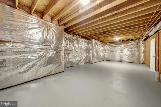 1096 LIBERTY MEETING CT, Herndon, VA 20170