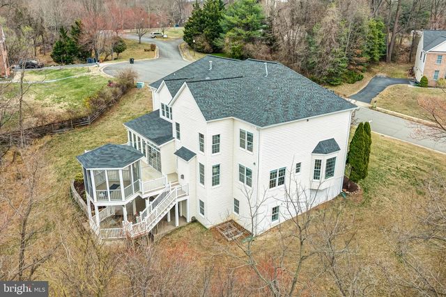 1096 LIBERTY MEETING CT, Herndon, VA 20170