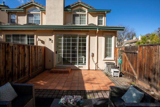 4173 El Camino Real 11, Palo Alto, CA 94306