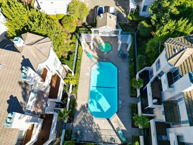 4173 El Camino Real 11, Palo Alto, CA 94306