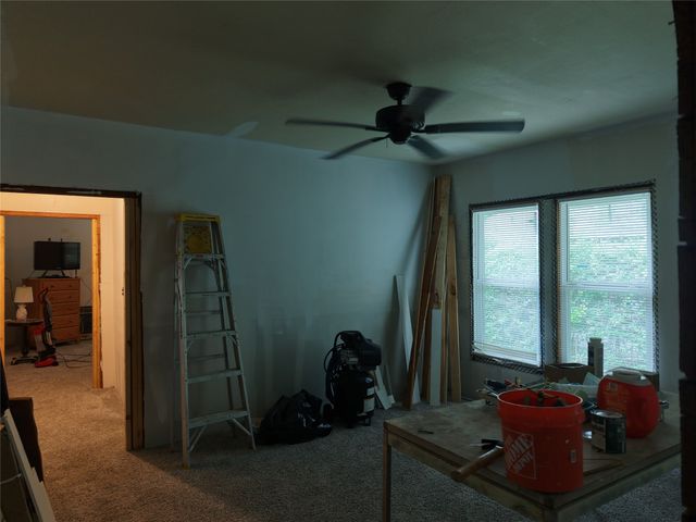 611 Wayne Street, Dallas, TX 75223
