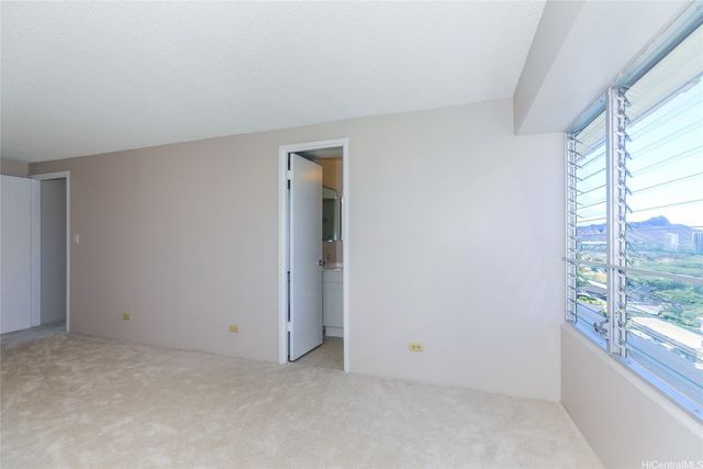 2525 Date Street 1501, Honolulu, HI 96826