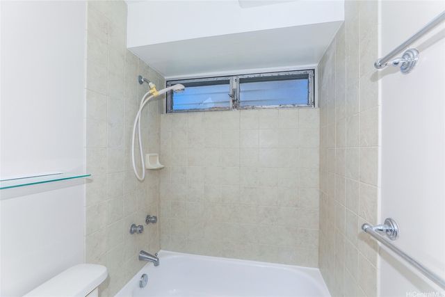 2525 Date Street 1501, Honolulu, HI 96826