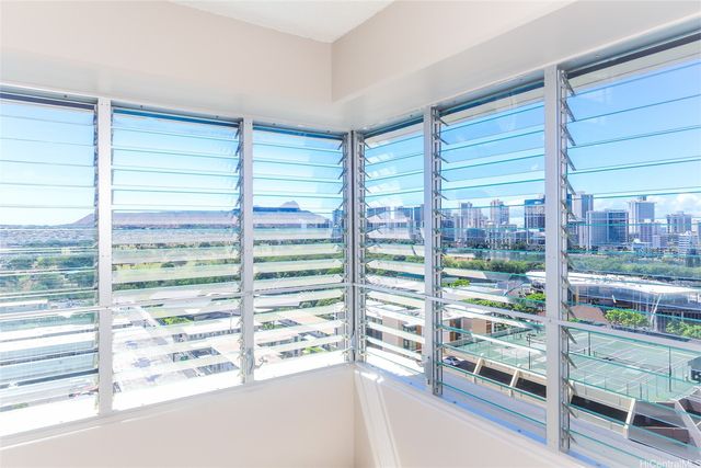 2525 Date Street 1501, Honolulu, HI 96826