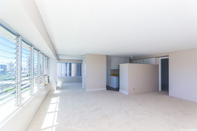 2525 Date Street 1501, Honolulu, HI 96826