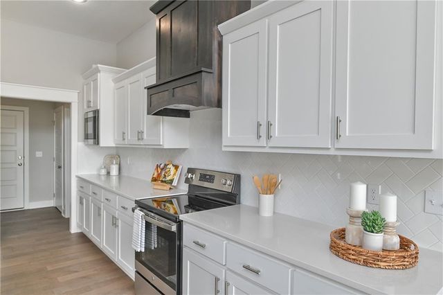 23811 W 59th Terrace, Shawnee, KS 66226