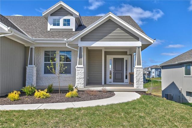 23811 W 59th Terrace, Shawnee, KS 66226