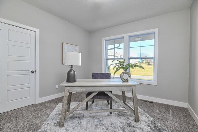 23811 W 59th Terrace, Shawnee, KS 66226
