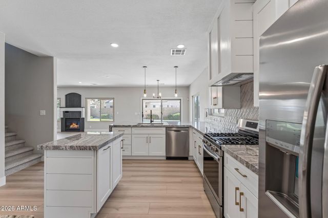 2935 E CATHY Drive, Gilbert, AZ 85296