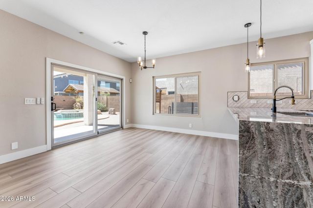 2935 E CATHY Drive, Gilbert, AZ 85296