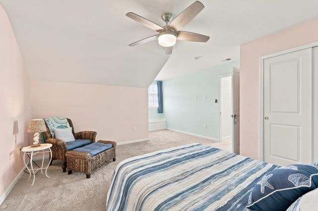 206 Three Oak Ln., Conway, SC 29526