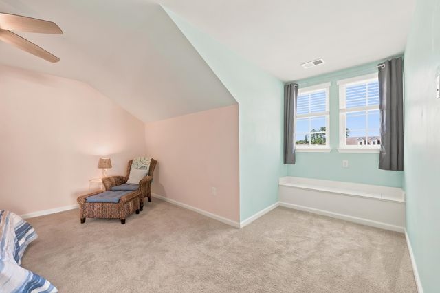 206 Three Oak Ln., Conway, SC 29526