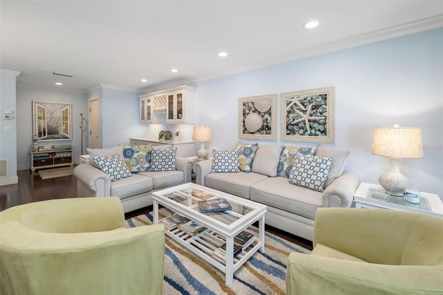 1169 W PEPPERTREE DRIVE 118A, Sarasota, FL 34242