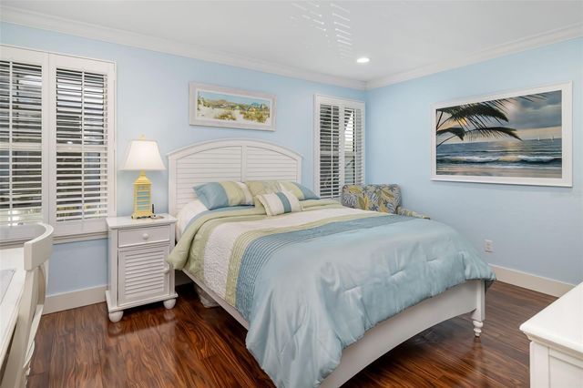 1169 W PEPPERTREE DRIVE 118A, Sarasota, FL 34242