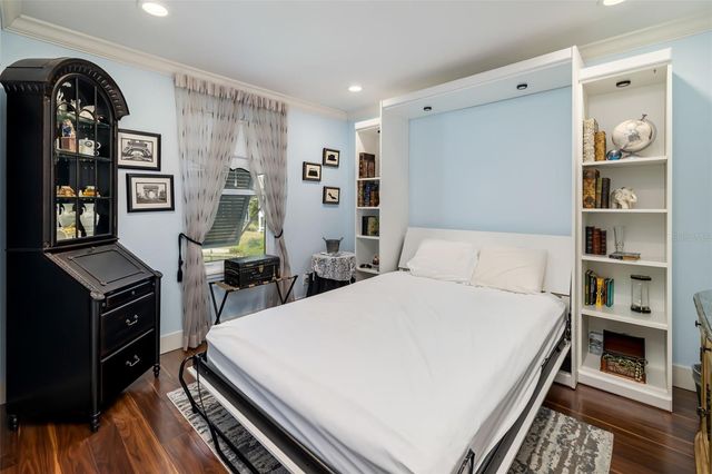 1169 W PEPPERTREE DRIVE 118A, Sarasota, FL 34242