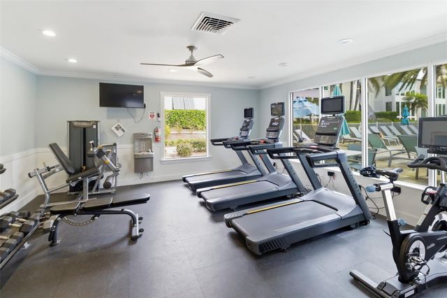 1169 W PEPPERTREE DRIVE 118A, Sarasota, FL 34242