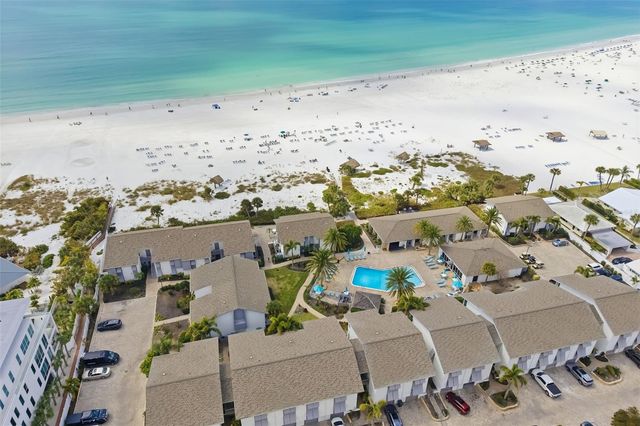 1169 W PEPPERTREE DRIVE 118A, Sarasota, FL 34242