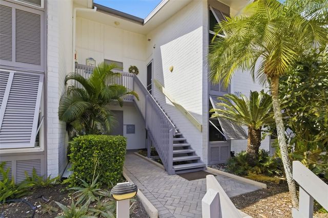 1169 W PEPPERTREE DRIVE 118A, Sarasota, FL 34242