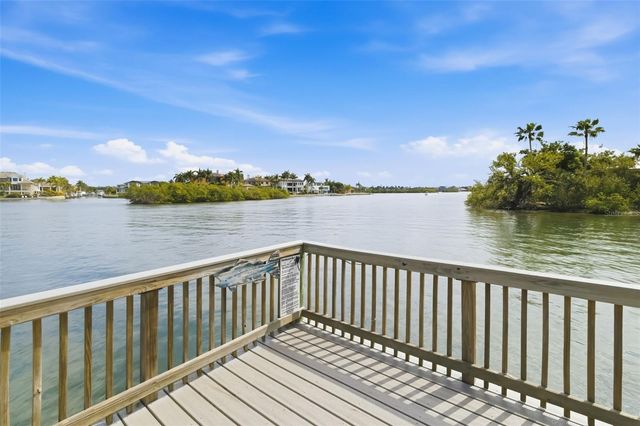 1169 W PEPPERTREE DRIVE 118A, Sarasota, FL 34242