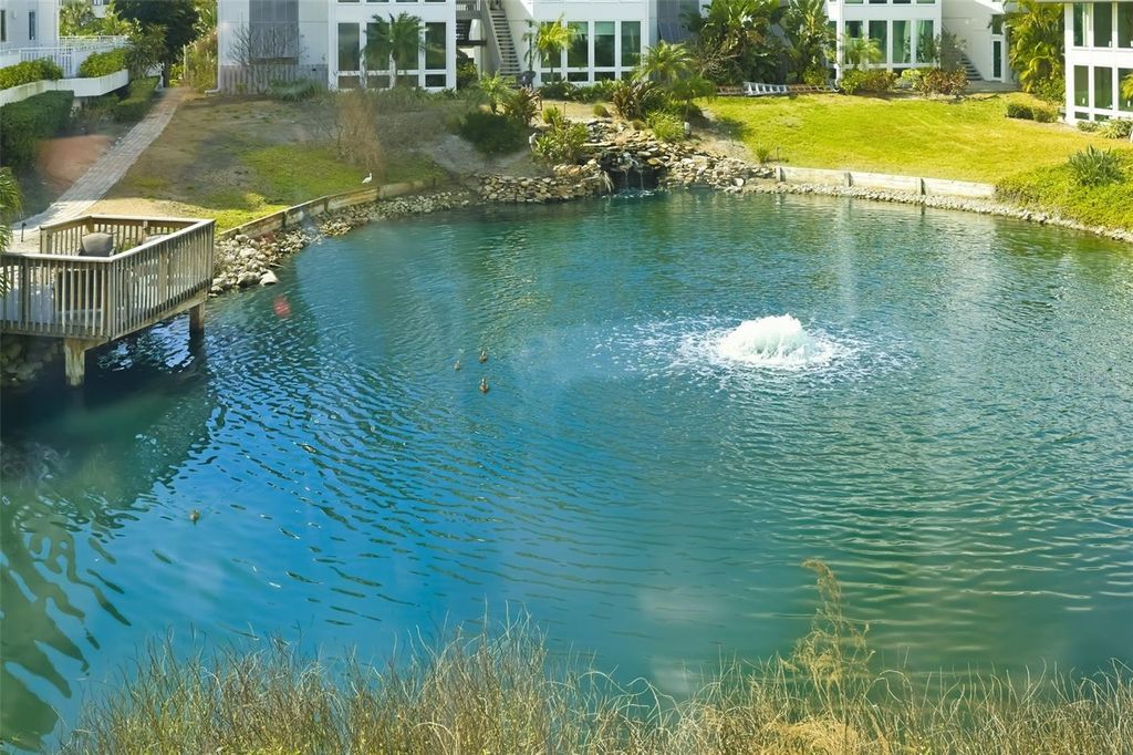 Image 22 of property listing at 1169 W PEPPERTREE DRIVE 118A, Sarasota, FL 34242