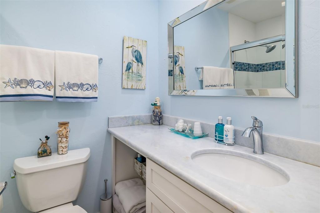 Image 31 of property listing at 1169 W PEPPERTREE DRIVE 118A, Sarasota, FL 34242