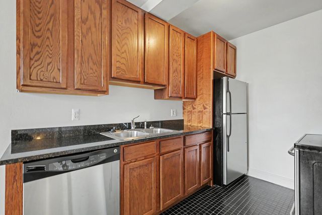 15 E Kirby Street 426, Detroit, MI 48202