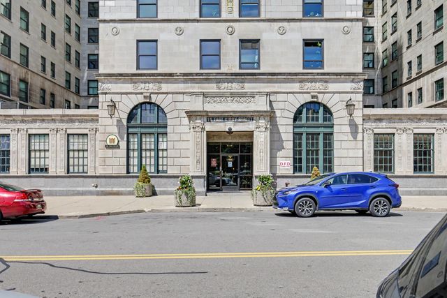 15 E Kirby Street 426, Detroit, MI 48202