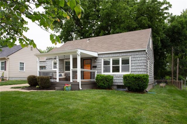 5416 W 50th Street, Roeland Park, KS 66205