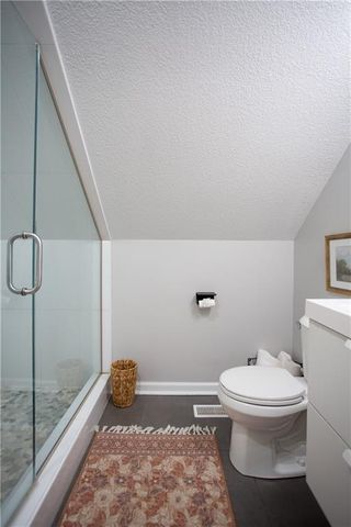 5416 W 50th Street, Roeland Park, KS 66205