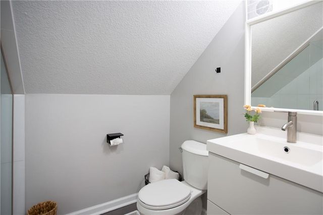 5416 W 50th Street, Roeland Park, KS 66205