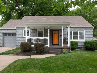 5416 W 50th Street, Roeland Park, KS 66205