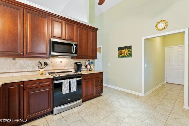 9 Golf Crest Court, Calabash, NC 28467