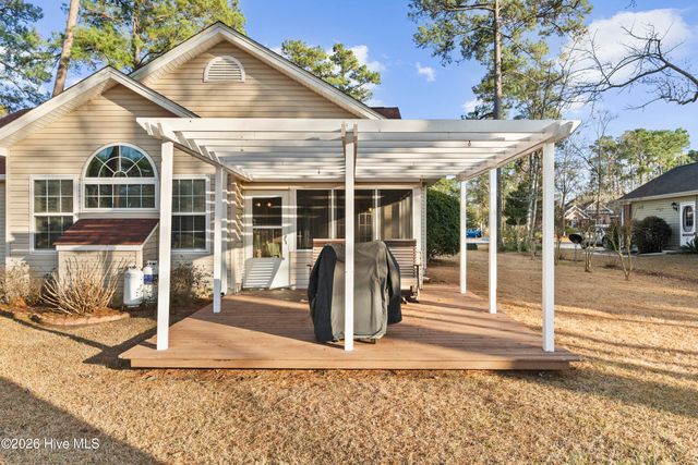 9 Golf Crest Court, Calabash, NC 28467