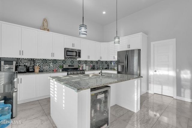 3651 S Krag Street, El Paso, TX 79938