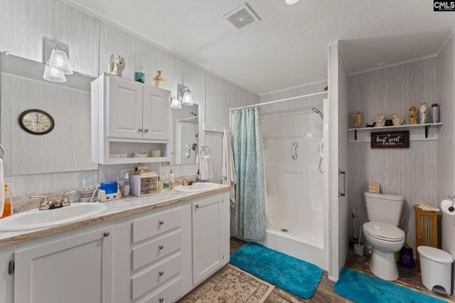 631 Browns Pond Road, Wagener, SC 29164