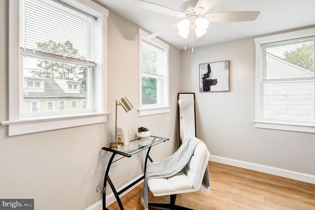 1304 SANDHILL RD, Lebanon, PA 17046