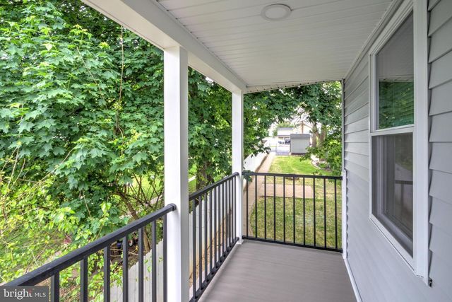 1304 SANDHILL RD, Lebanon, PA 17046