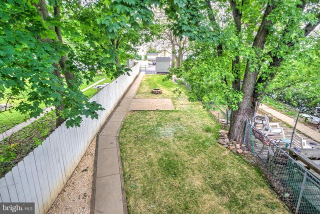 1304 SANDHILL RD, Lebanon, PA 17046