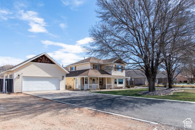1027 S 920 W, Hurricane, UT 84737