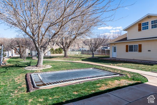 1027 S 920 W, Hurricane, UT 84737