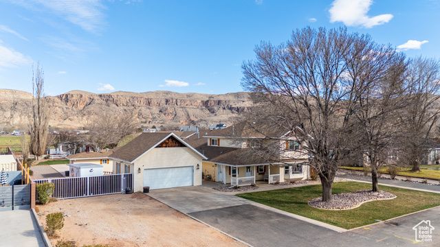 1027 S 920 W, Hurricane, UT 84737