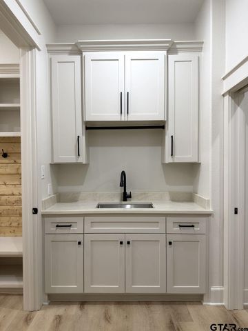 12303 Madison Xing, Bullard, TX 75757