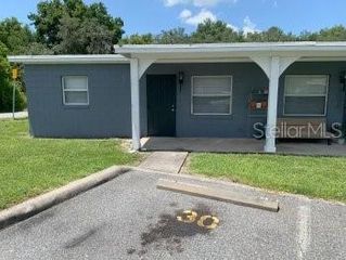 1086 HIBISCUS COURT 30, Tavares, FL 32778