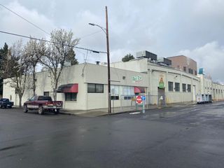 660 S Grape Street, Medford, OR 97501