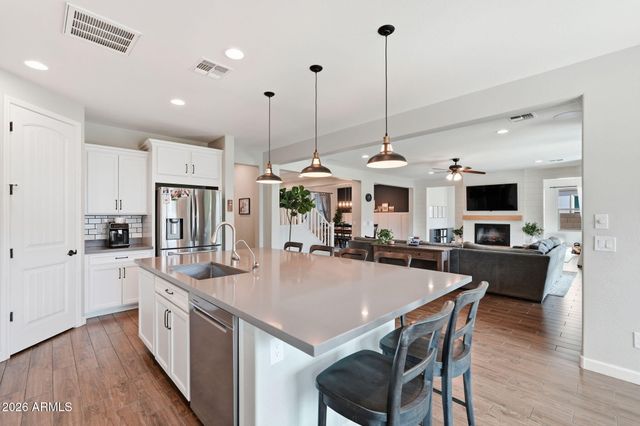 22163 E DOMINGO Road, Queen Creek, AZ 85142