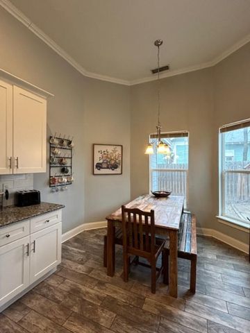 417 W Grand Street, Whitewright, TX 75491