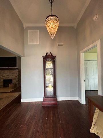 417 W Grand Street, Whitewright, TX 75491